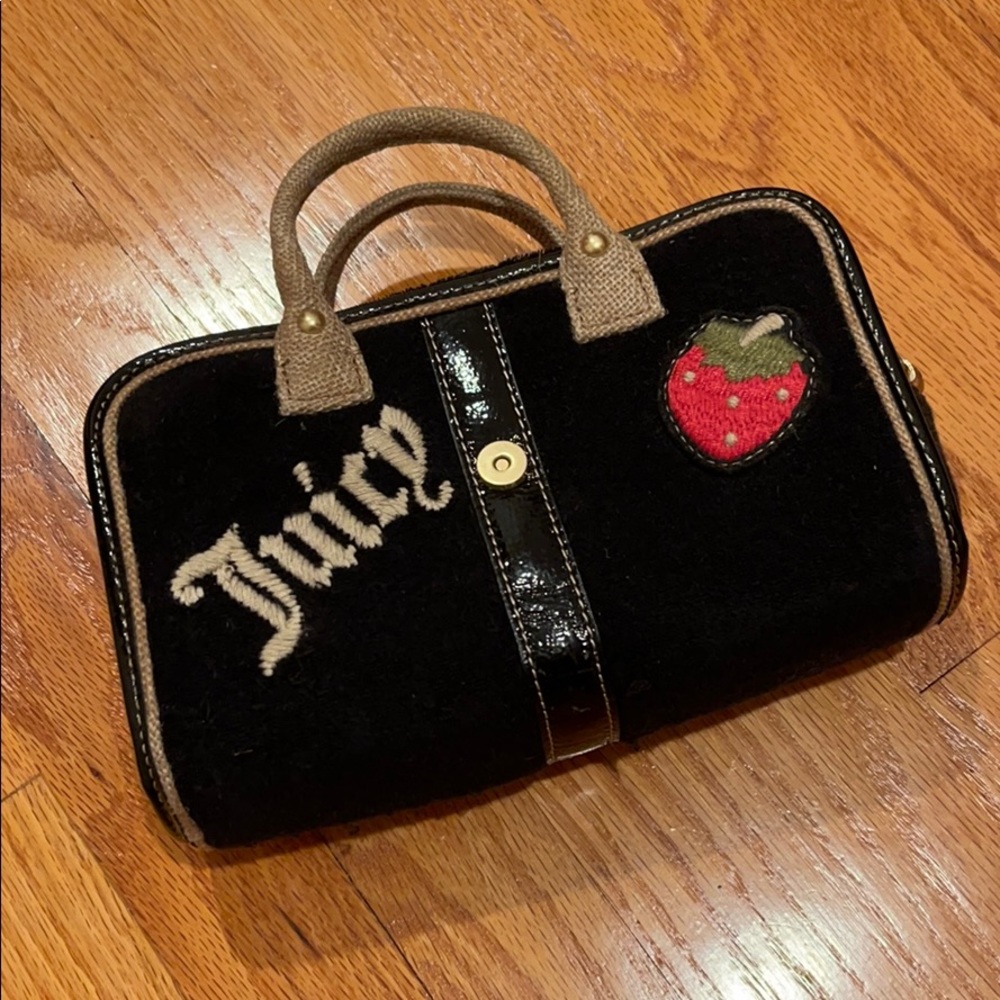 Juicy Couture makeup bag